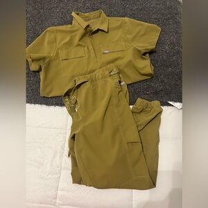 Figs Olive Green Women's Scrub Set